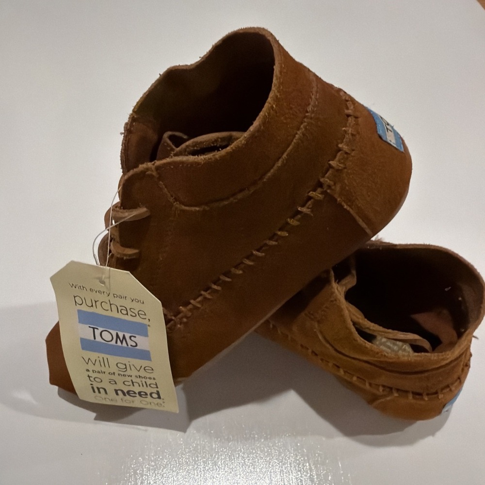 Boho Booties, Toms Women's Moccasin Boots Sz 6 Brown Suede Tribal Lace Up 1742 - Picture 2 of 12